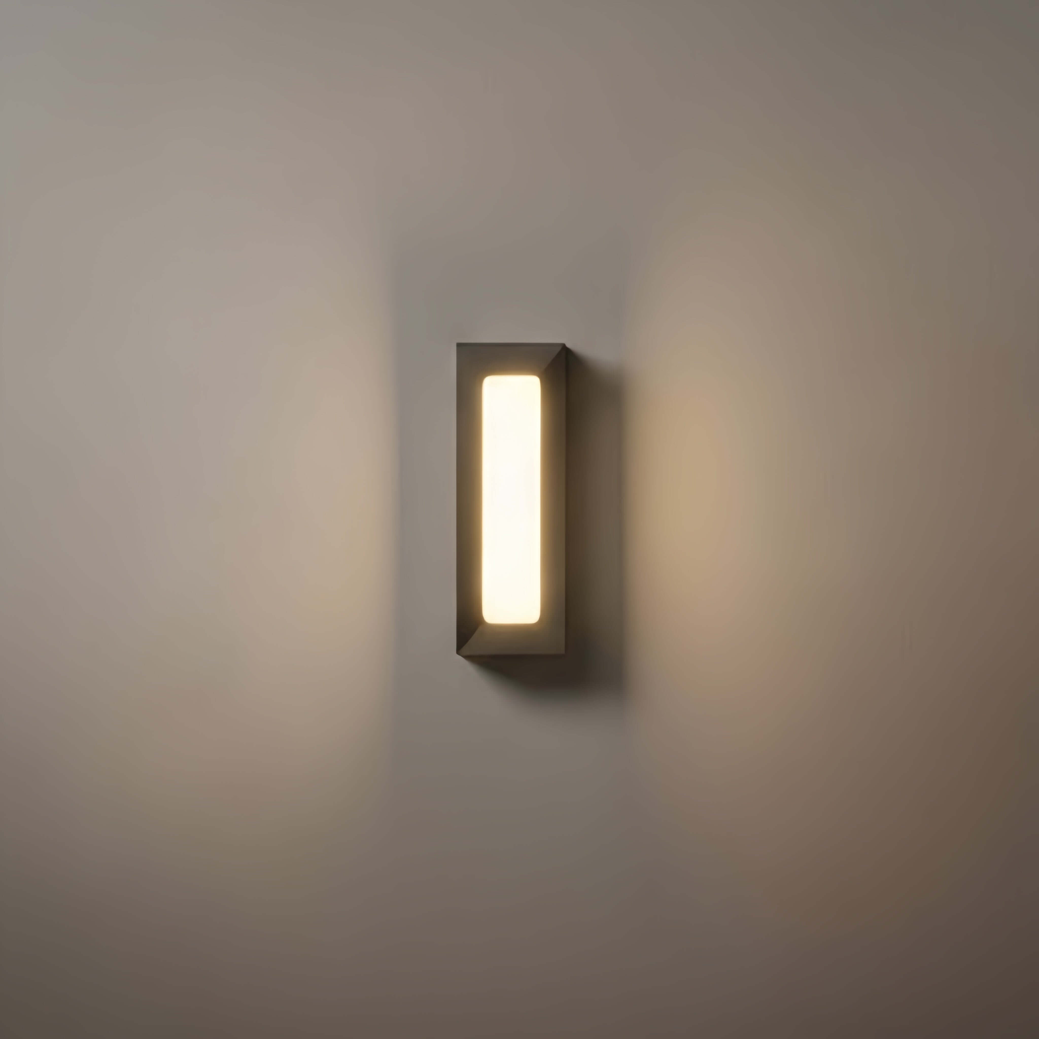 Lámpara de pared minimalista negra con sensor Arcato para escalones de terraza/jardín