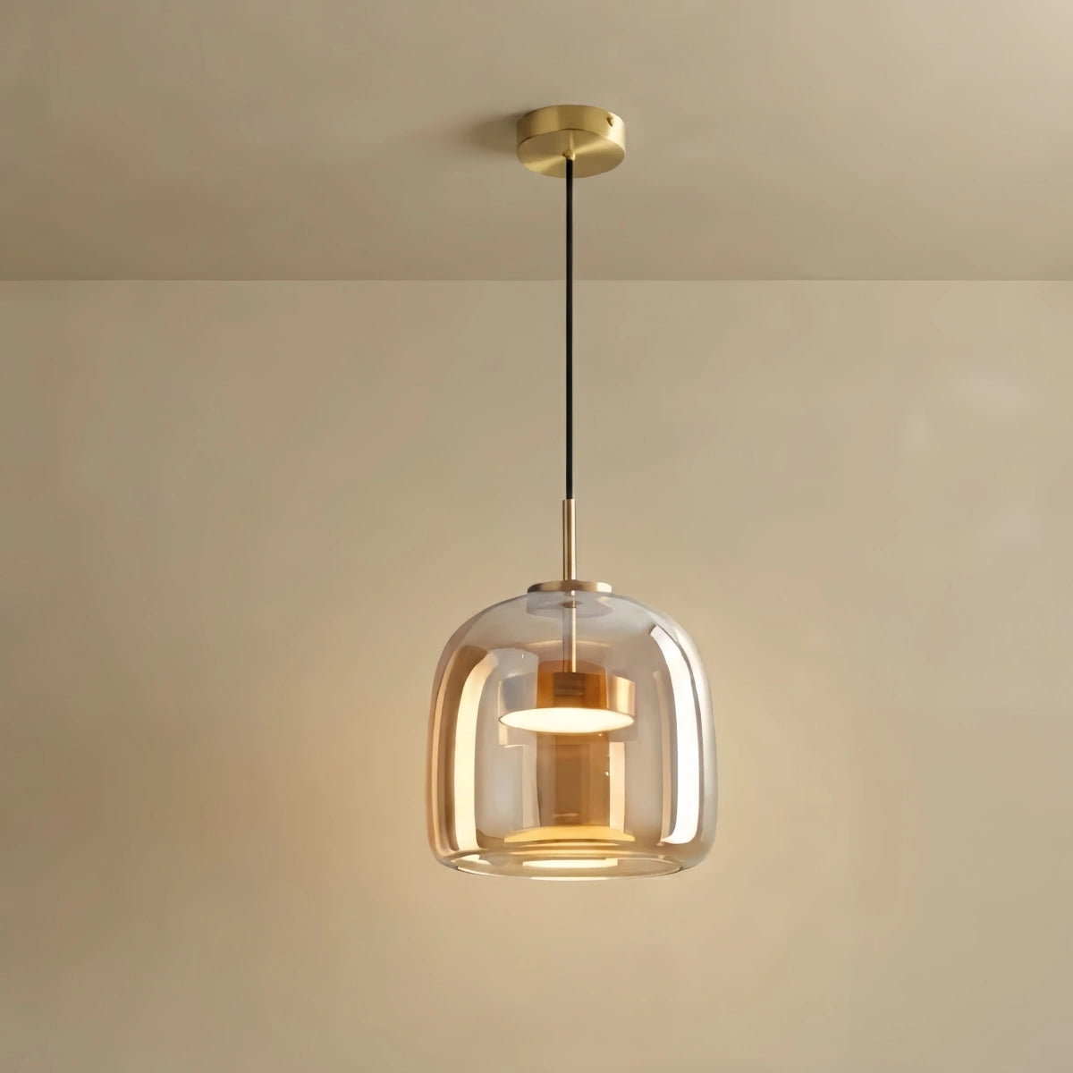 Vetro Modern Hand-Blown Pendant Lamp — Smoked Glass & Metal Accent for Kitchen Island