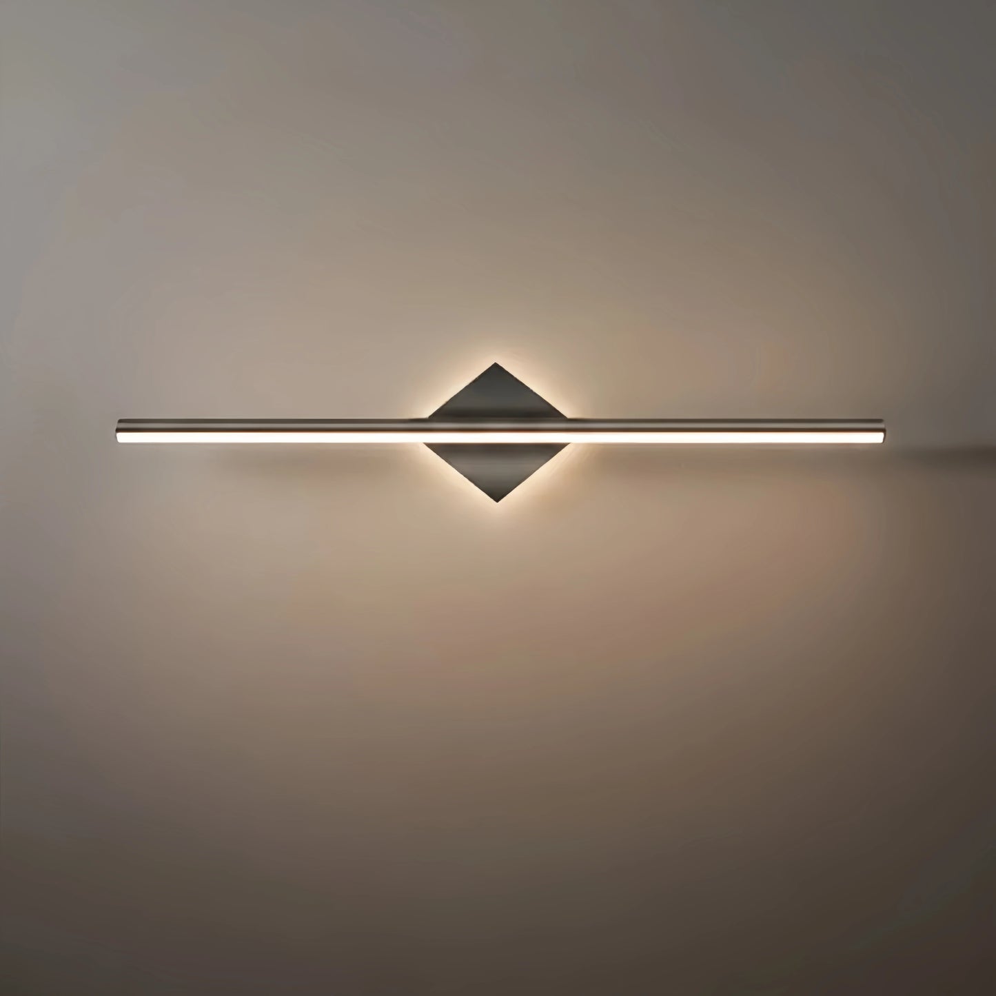 Lámpara de tocador Arcato - Minimalista, Metal lineal negro/dorado