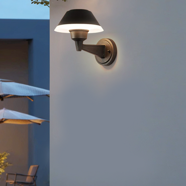 Vintage Outdoor Wall Lamp - Black Metal Hood Design for Exterior wall