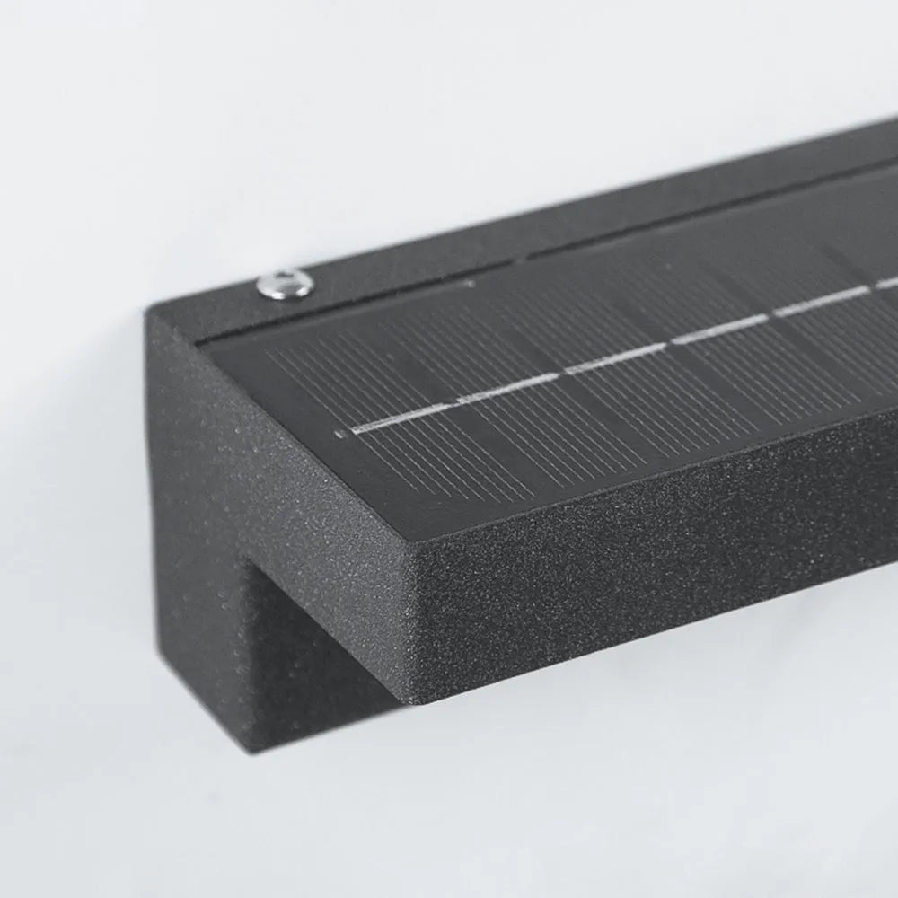 Modern Outdoor Wall Lamp - Black Metal & Acrylic Rectangular Design for Garden