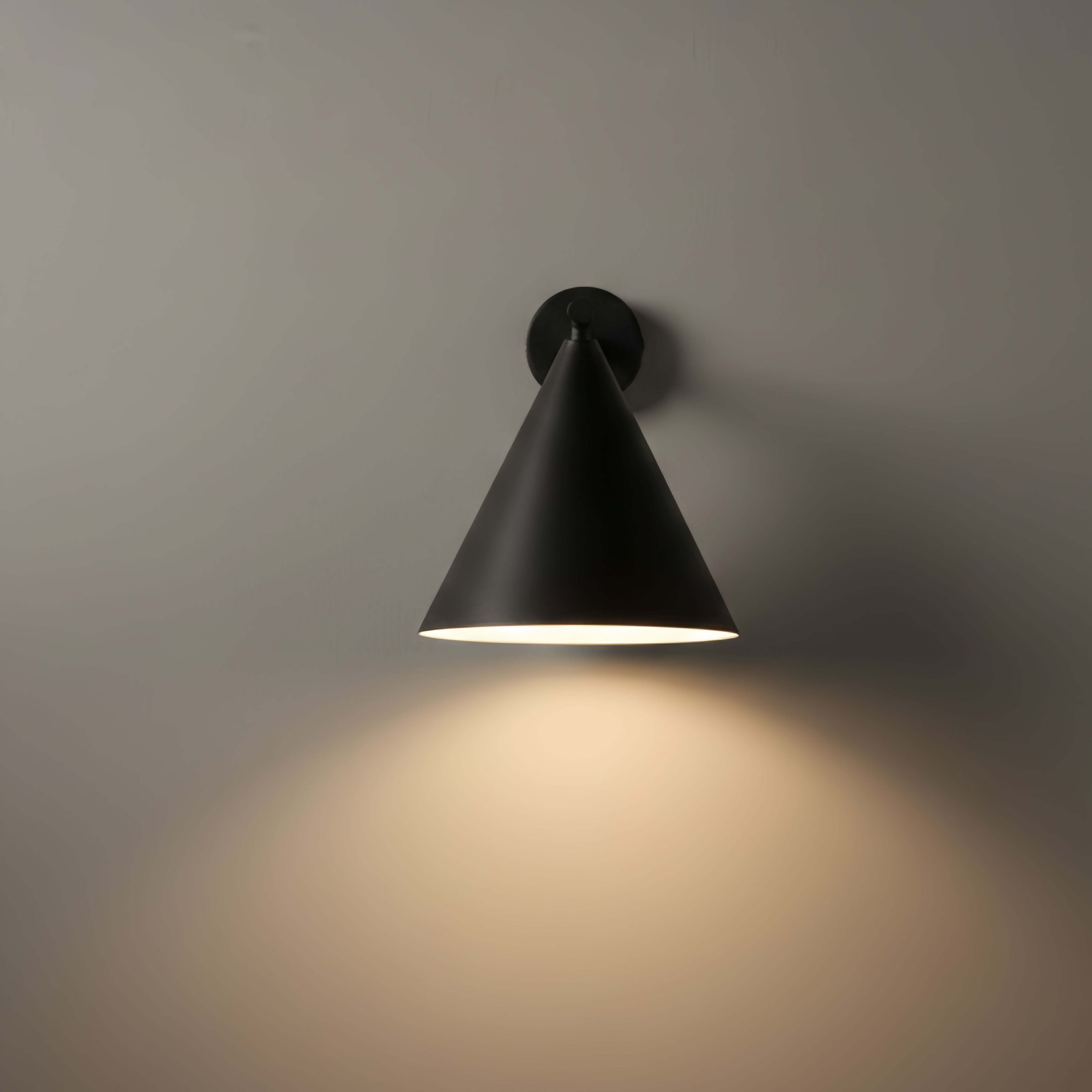 Conical Outdoor Wall Lamp – Black Metal Light for Exterior Wall