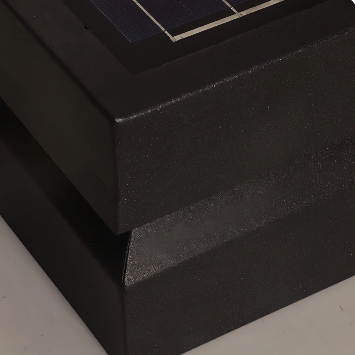 Farolas solares cóncavas modernas Arcato para exteriores – Metal negro para jardín/sendero
