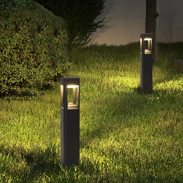 Industrial Outdoor Pathway Lights - Black Metal & Acrylic Rectangle Design for Patio