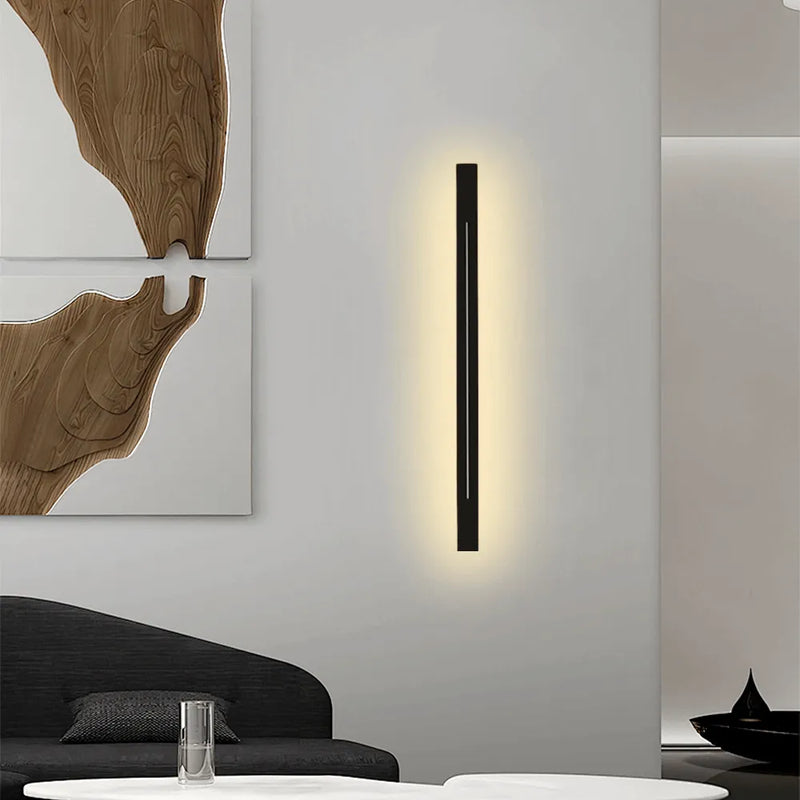 Arcato Minimalist LED Wall Lamp – Black/Gold for Bedroom