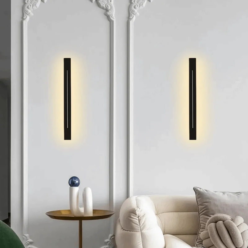 Arcato Minimalist LED Wall Lamp – Black/Gold for Bedroom