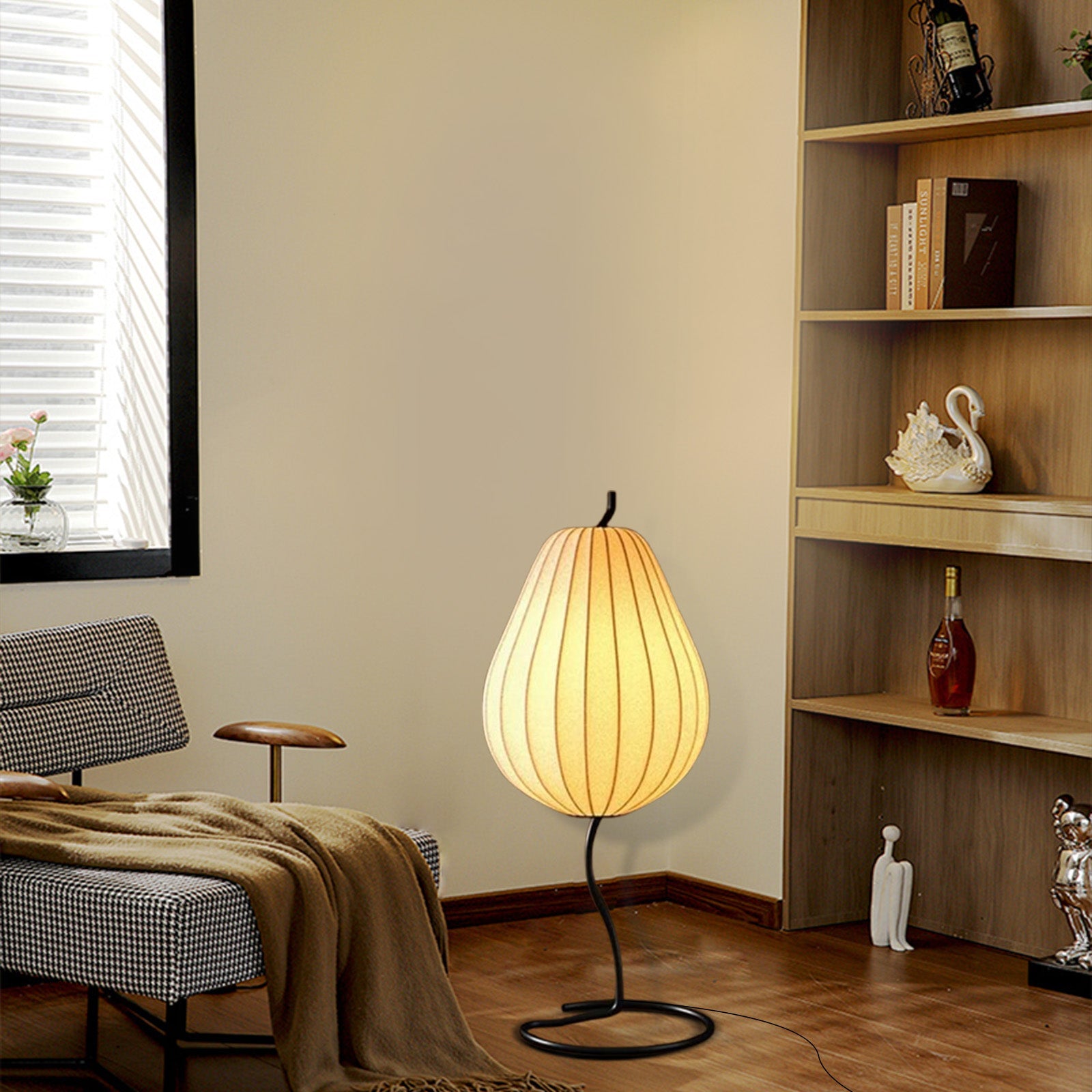 Zenno Japanese Style Floor Lamp with Pear-Shaped