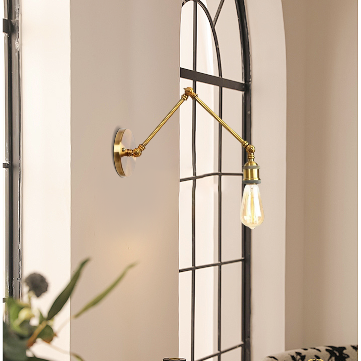 Irondale Vintage Minimalist Wall Lamp – Adjustable Tapered Metal for Bedroom