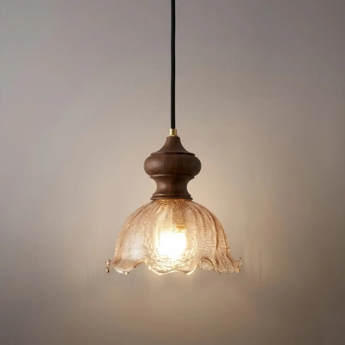 Vetro Vintage Modern Pendant Light