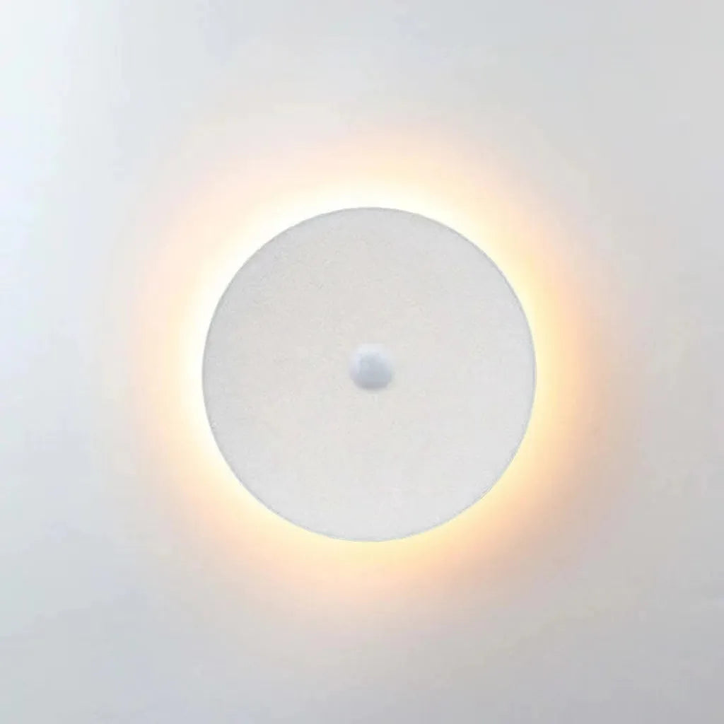 Solara Minimalist LED Outdoor Wall Lamp – Black/White Round/Square Porch Sensor Light