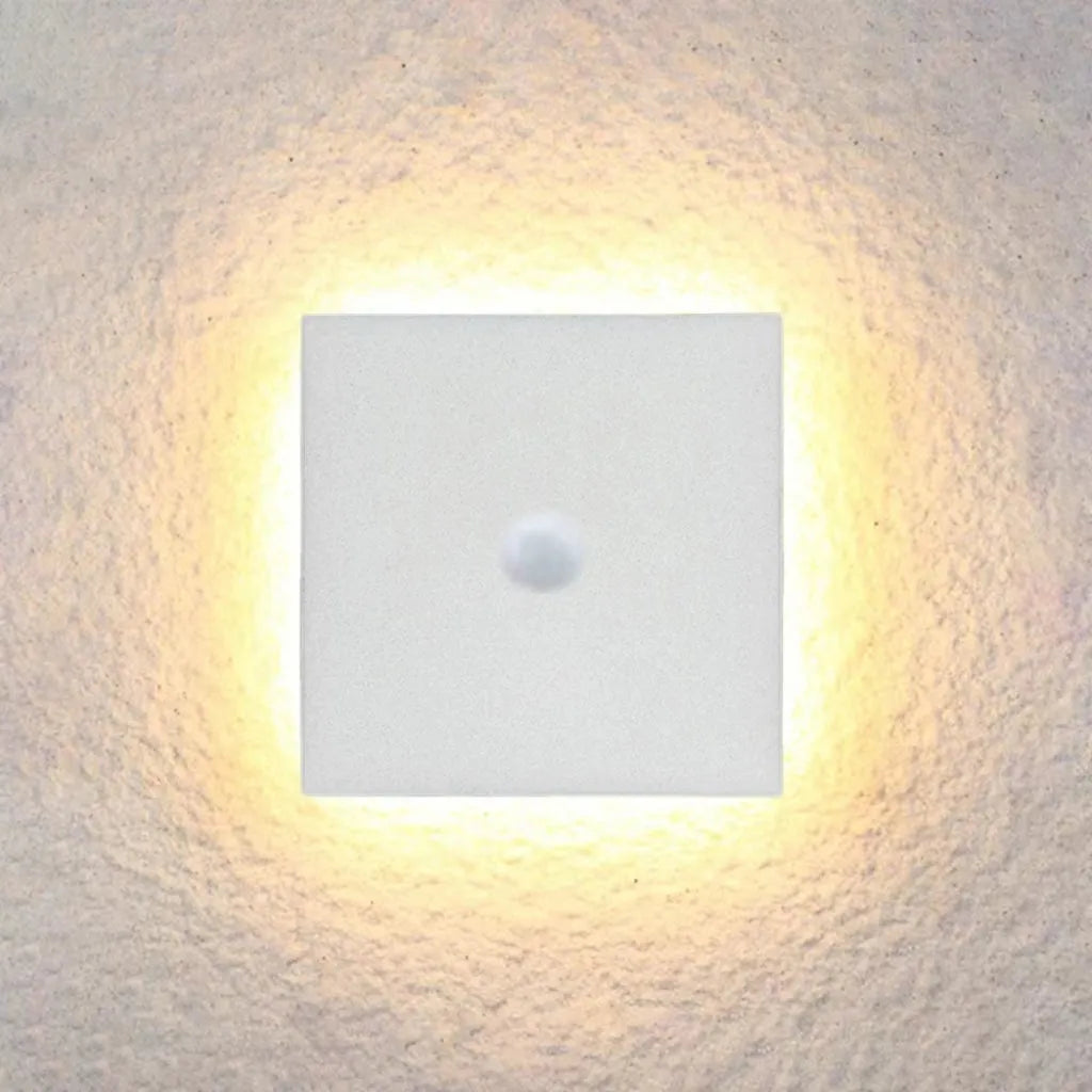 Solara Minimalist LED Outdoor Wall Lamp – Black/White Round/Square Porch Sensor Light