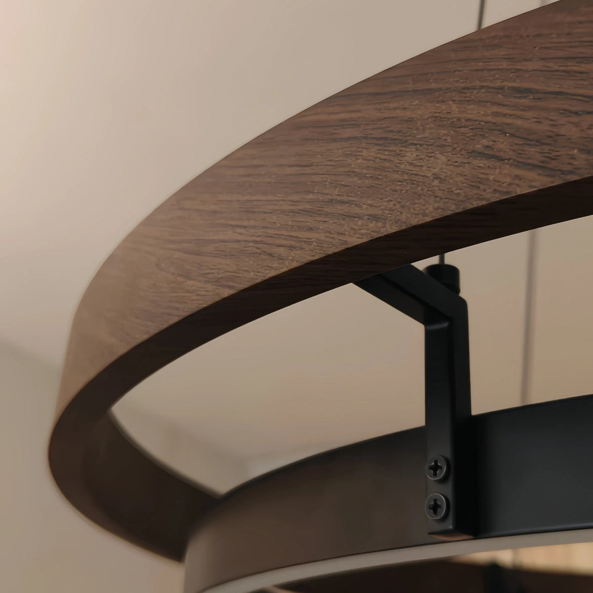Lámpara de araña moderna Zenno para granja – LED circular de madera y acrílico negro para comedor