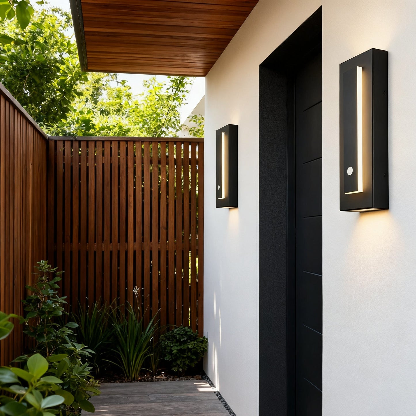 Prisma Modern Metal & Acrylic Wall Lamp - Black Rectangular Design for Garden