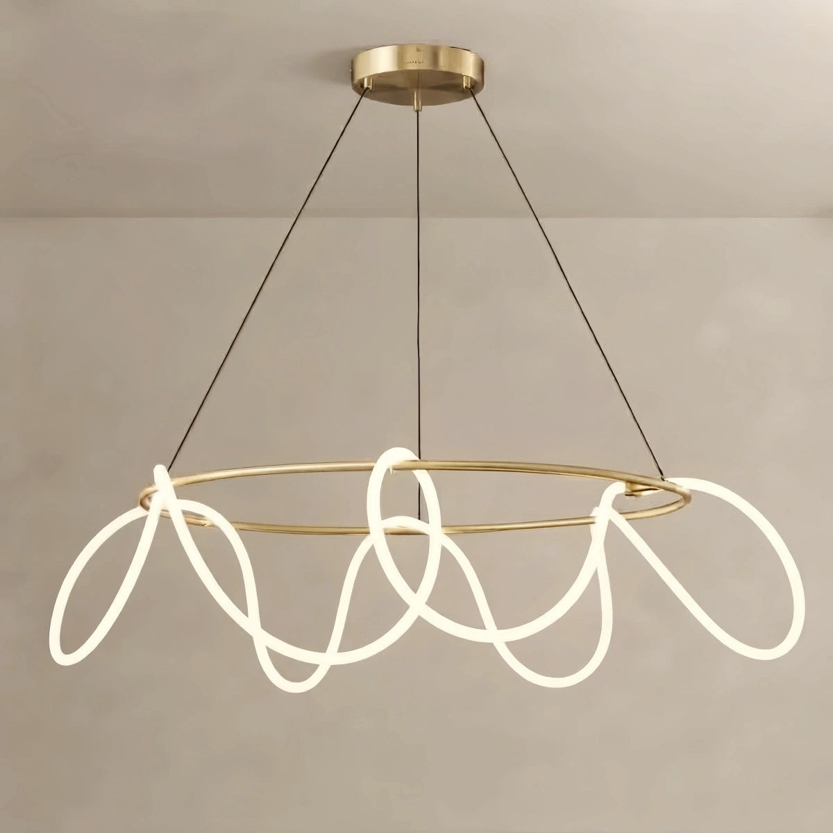 Lámpara de Araña Circular Minimalista Arcato con Envoltura de Cuerda – Negro Mate o Latón Pulido para Sala de Estar / Comedor