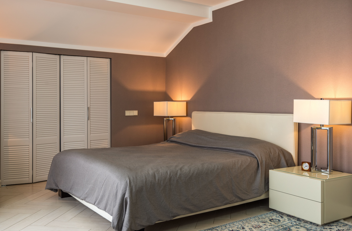 Bedroom Lighting Guide: Ceiling, Bedside, Reading & Wall Lighting for a Comfortable Room