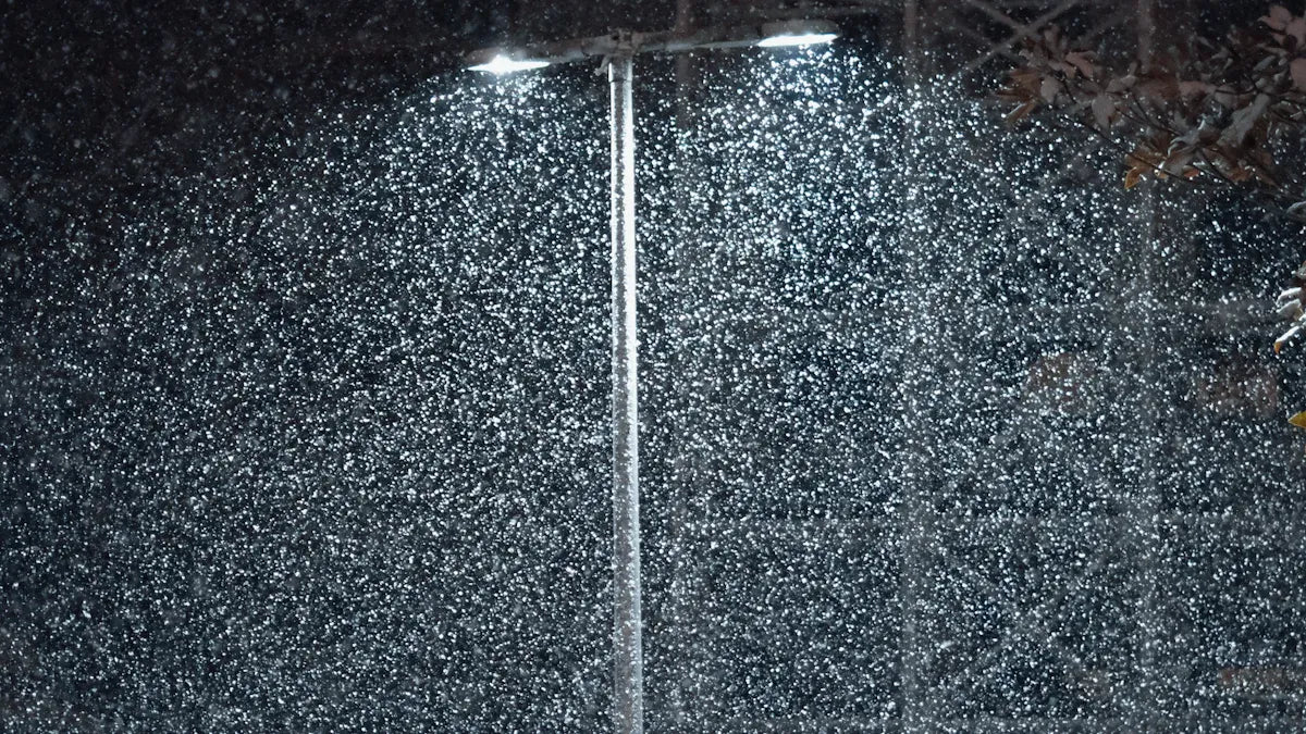 7 Tips for Picking the Best Outdoor Light for Snowstorms