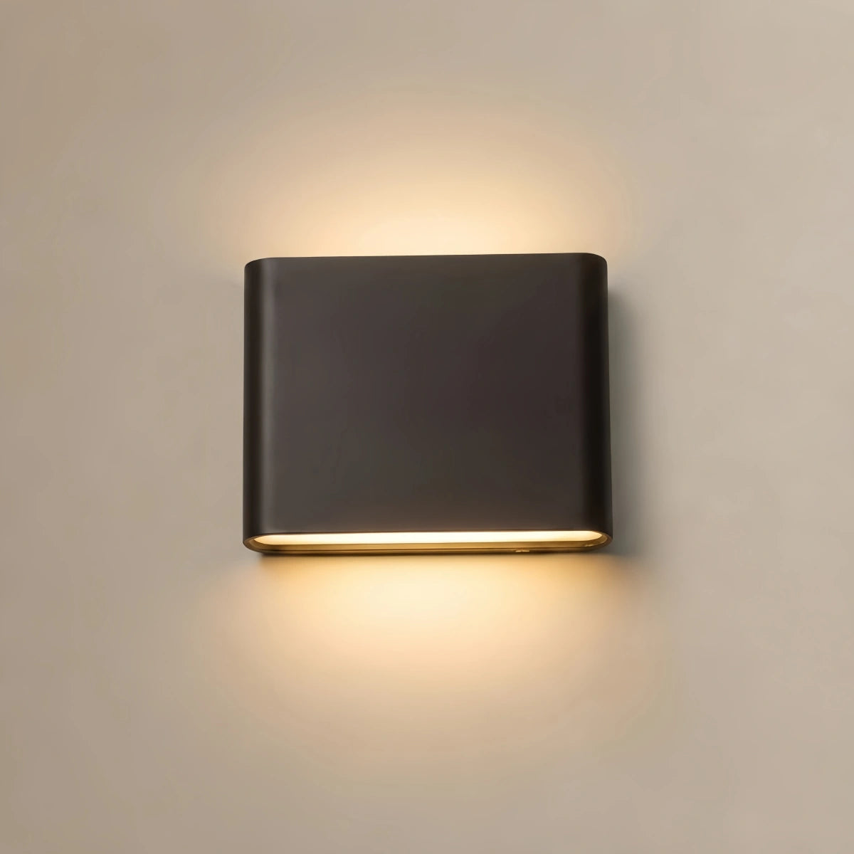 Irondale Minimalist Rectangular Outdoor Wall Lamp - Black Metal for Patio