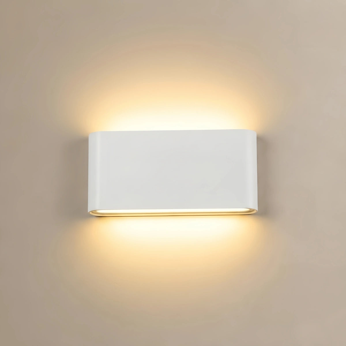 Irondale Minimalist Rectangular Outdoor Wall Lamp - Black Metal for Patio