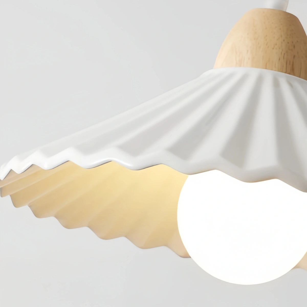 Lámpara colgante moderna de madera y cristal Crema — Pantalla cónica marrón para comedor