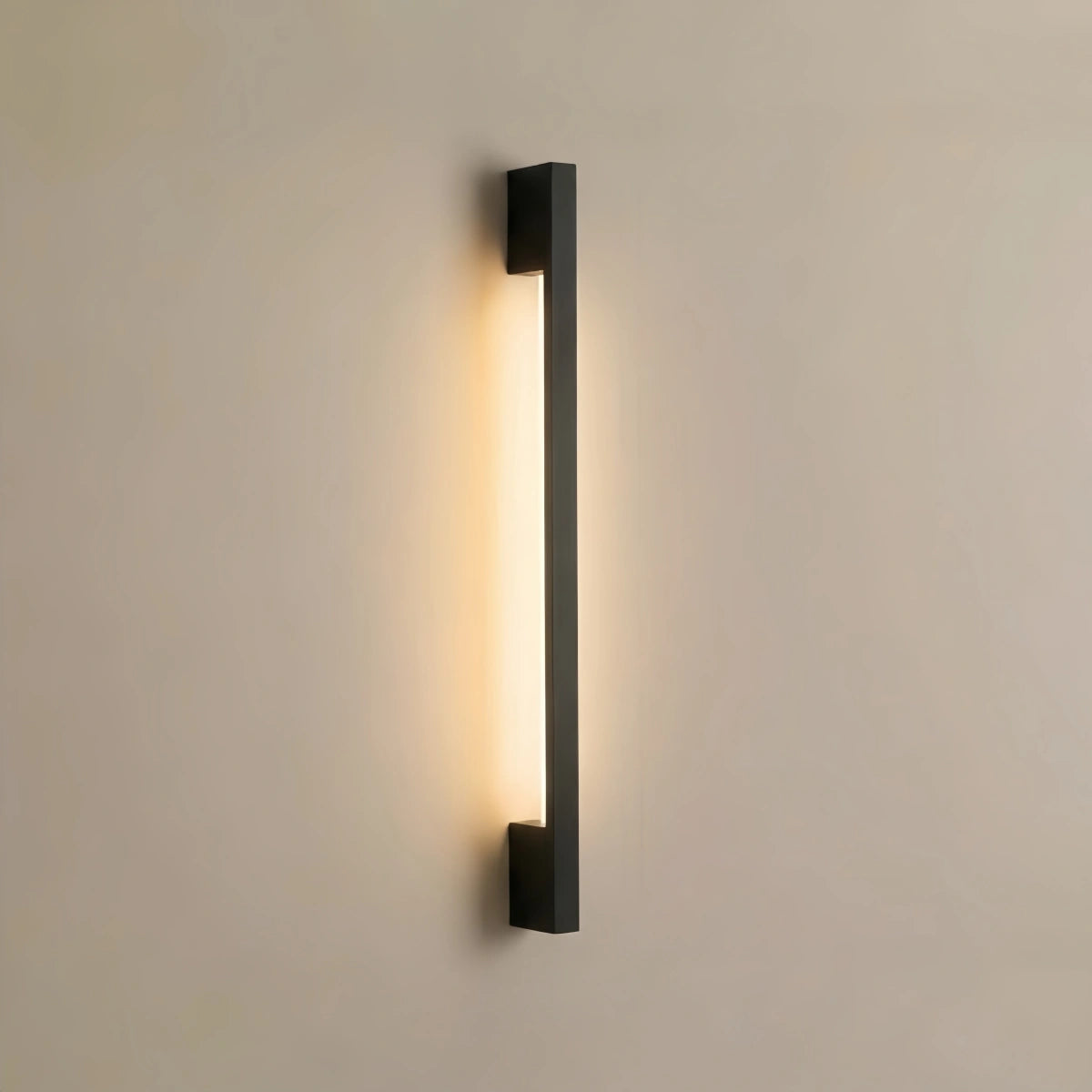 Arcato Modern Linear LED Wall Lamp – Black Wall-Mounted Light for Living Room