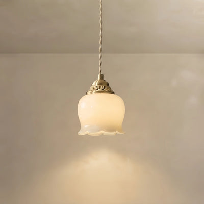 Crema Elegant Floral Pendant Lamp -- Brass & Resin Beige/White for Dining Room