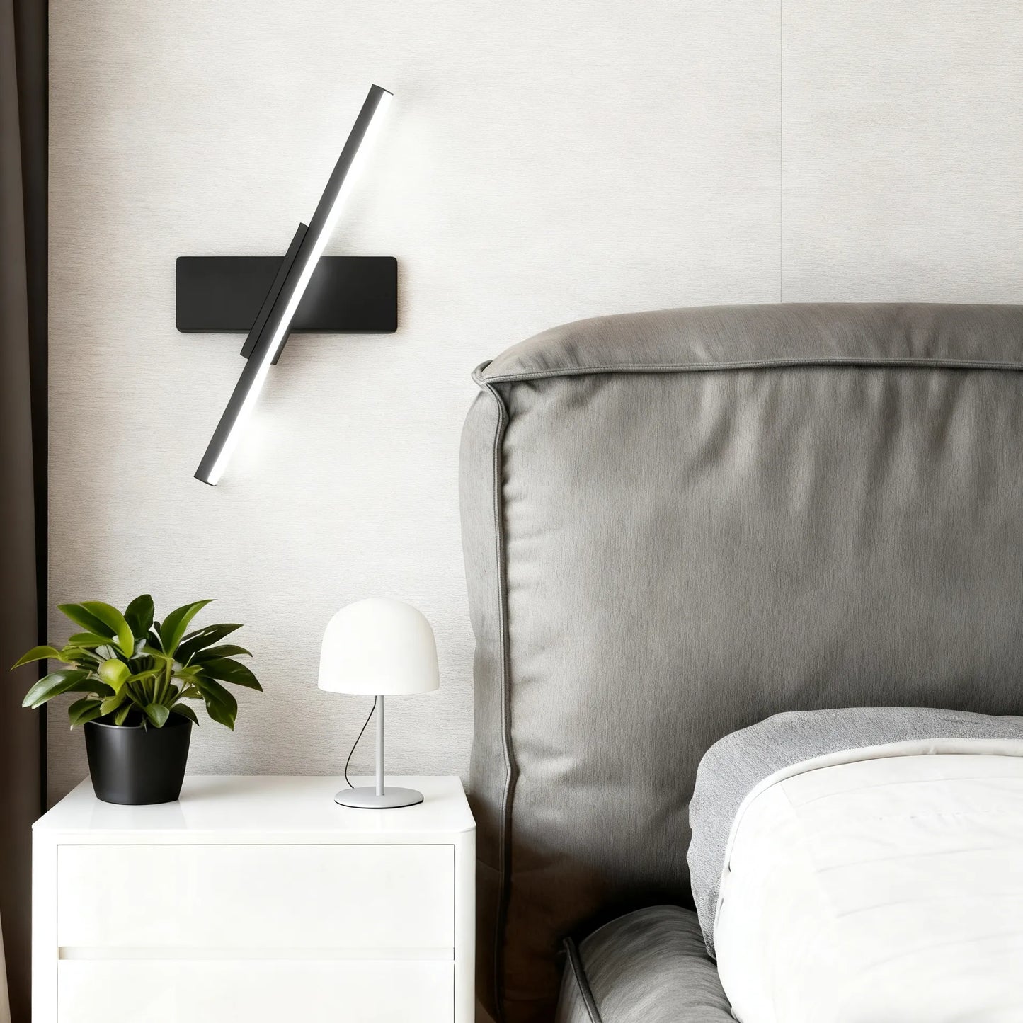 Modern_Black_Wall_Lamp_Linear_for_Living_Room