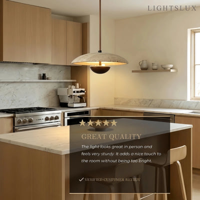 Lámpara Colgante Minimalista Strata – Travertino y Metal, Color Nogal/Madera para Interiores