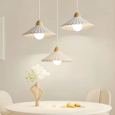 Lámpara colgante moderna de madera y cristal Crema — Pantalla cónica marrón para comedor