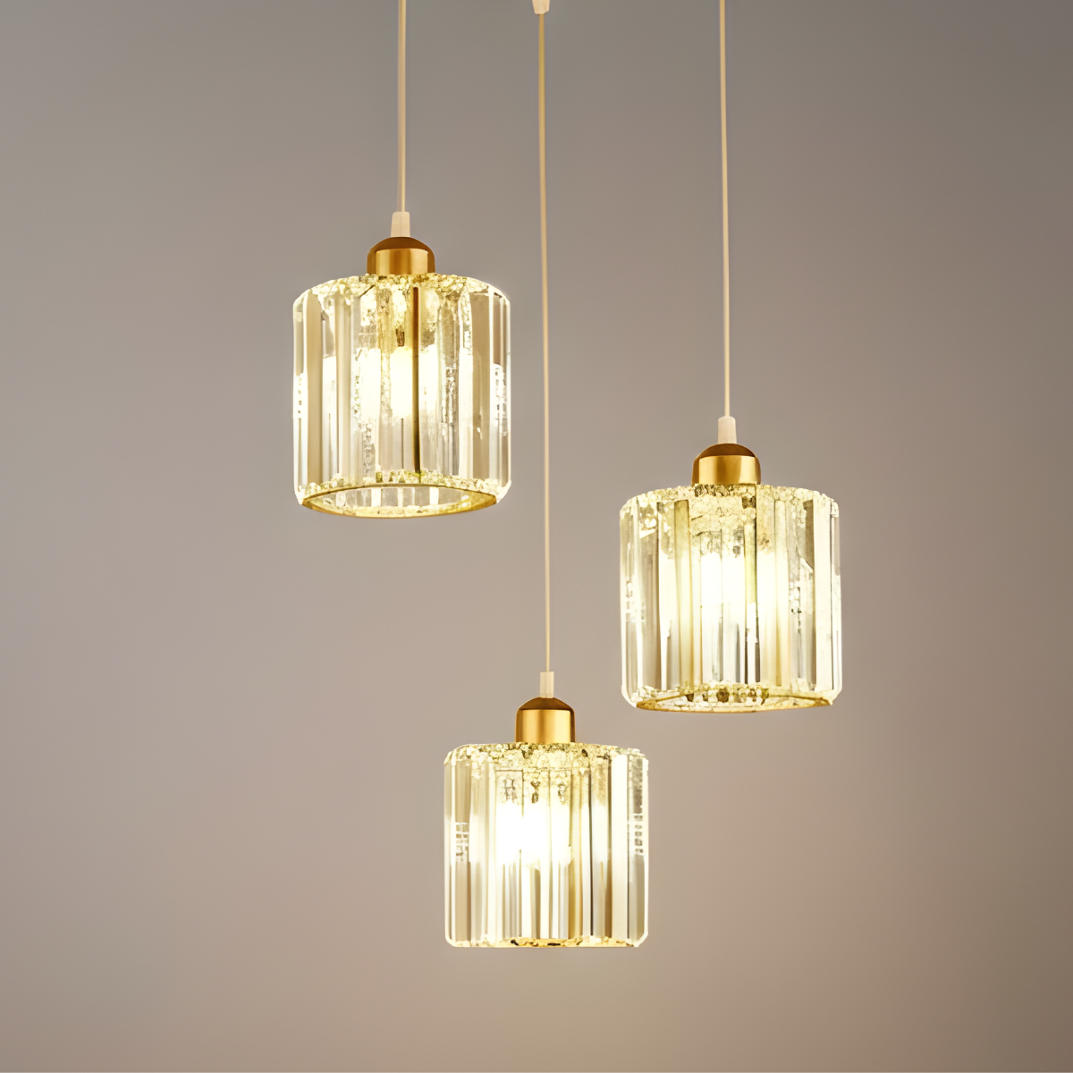 Lámpara colgante Vetro - Nórdica, metal negro/dorado y cristal LED