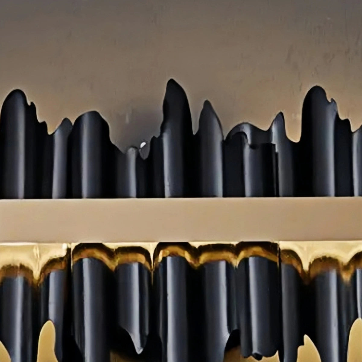 Lámpara colgante lineal moderna Excelis – Borde de oro pulido sobre hierro negro azabache para cocina