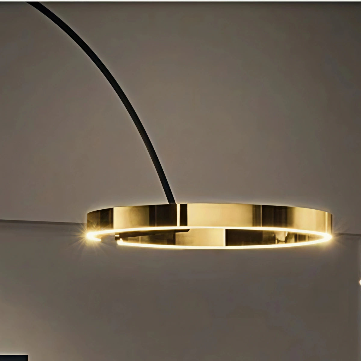 Lámpara de pie redonda moderna Velora – Diseño minimalista en metal negro para sala de estar 