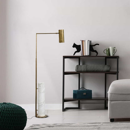 Minimalist Gold Floor Lamp – Metal