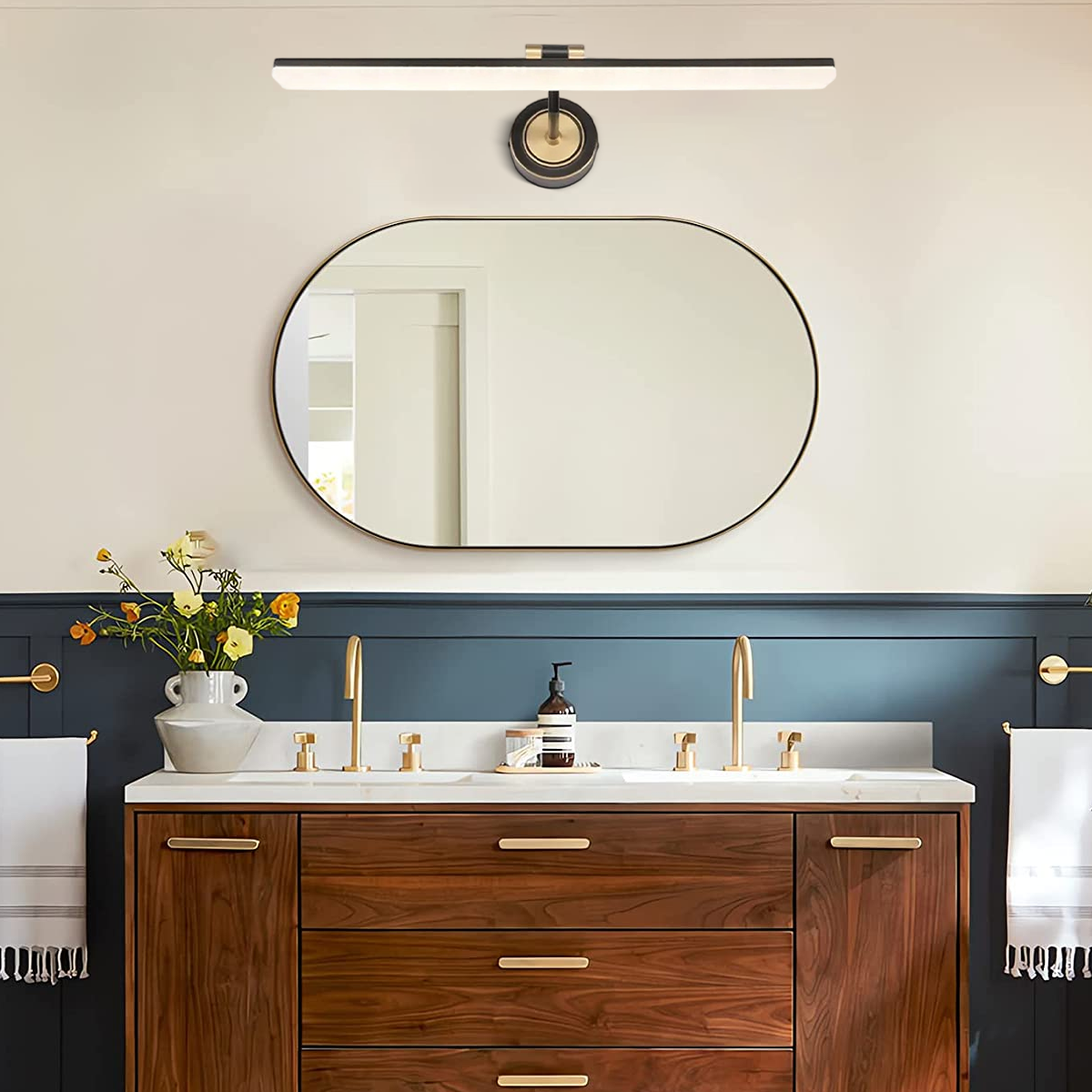 Vanity Light – Black/Gold Metal with Adjustable