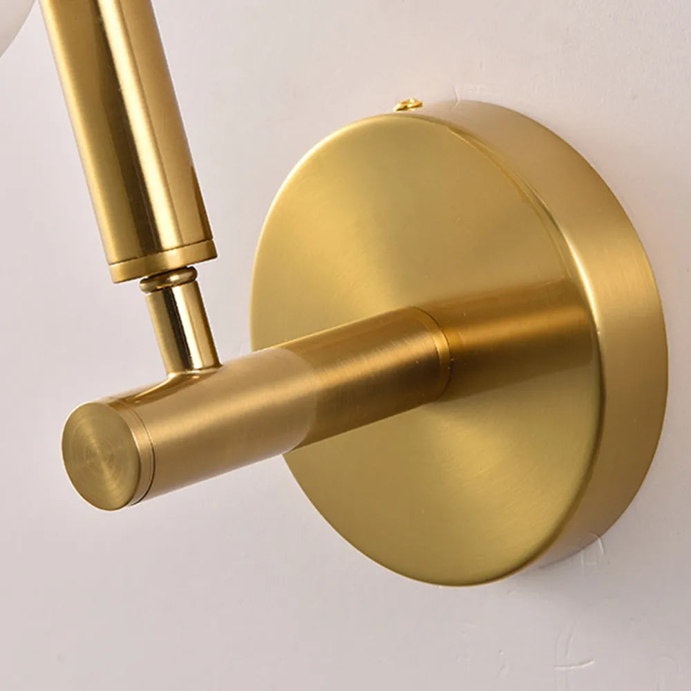 Modern Wall Light - Gold