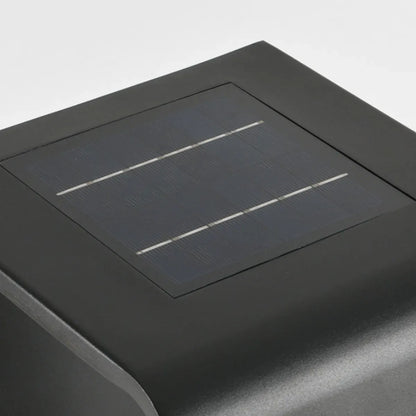 Modern Pathway Light – IP65 Waterproof 