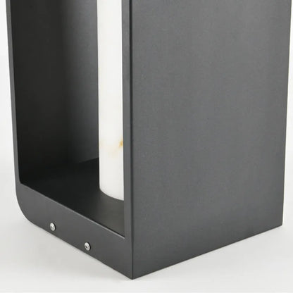 Modern Pathway Light – IP65 Waterproof 