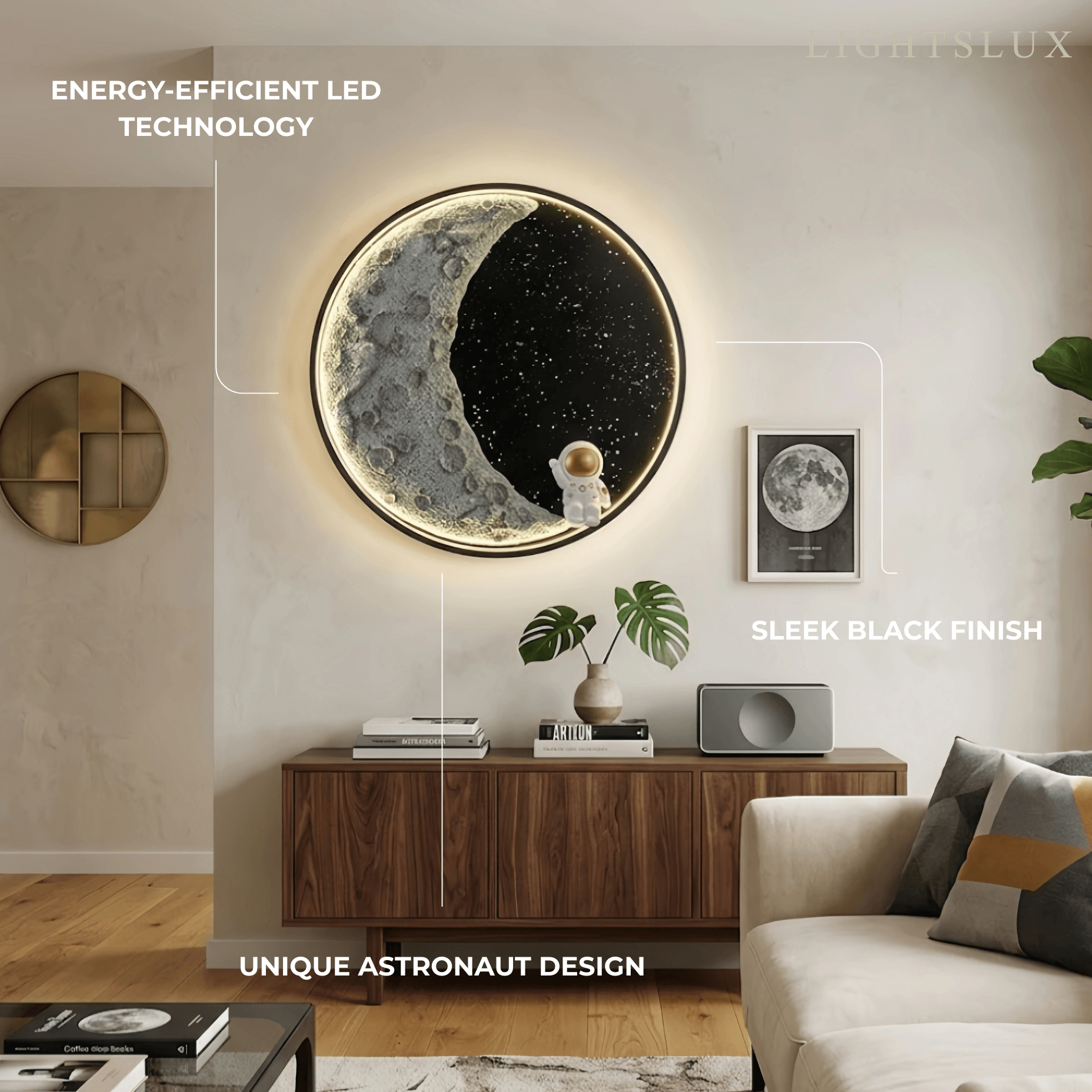 Vivara Art Deco Astronaut Wall Lamp