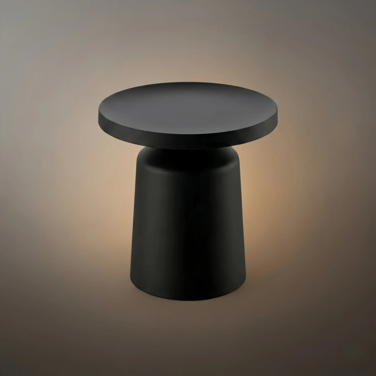 Modern_Black_Outdoor_Pathway_Lamp