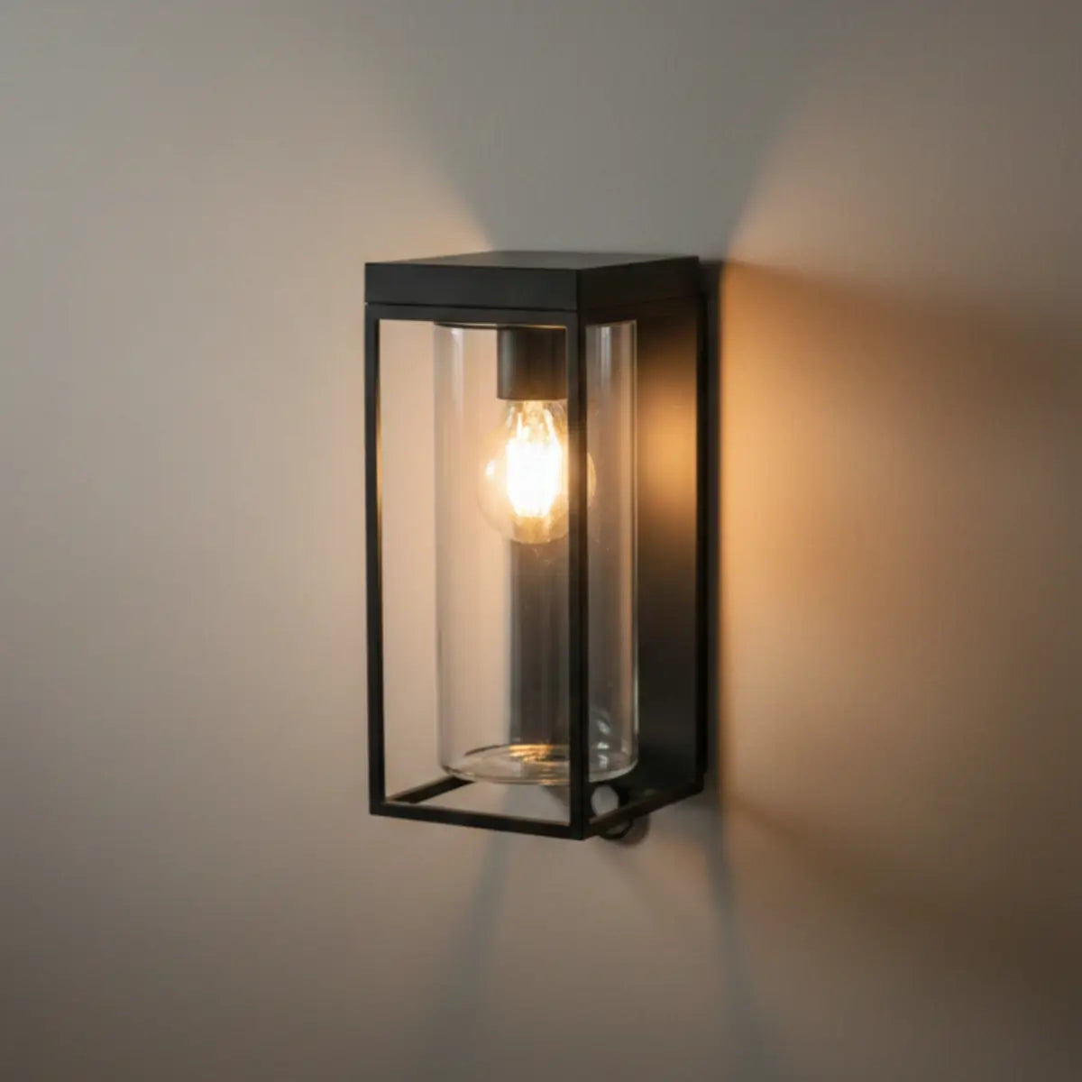 Irondale Modern Rectangular Solar Wall Lamp with Sensor – Black Metal/Glass Outdoor
