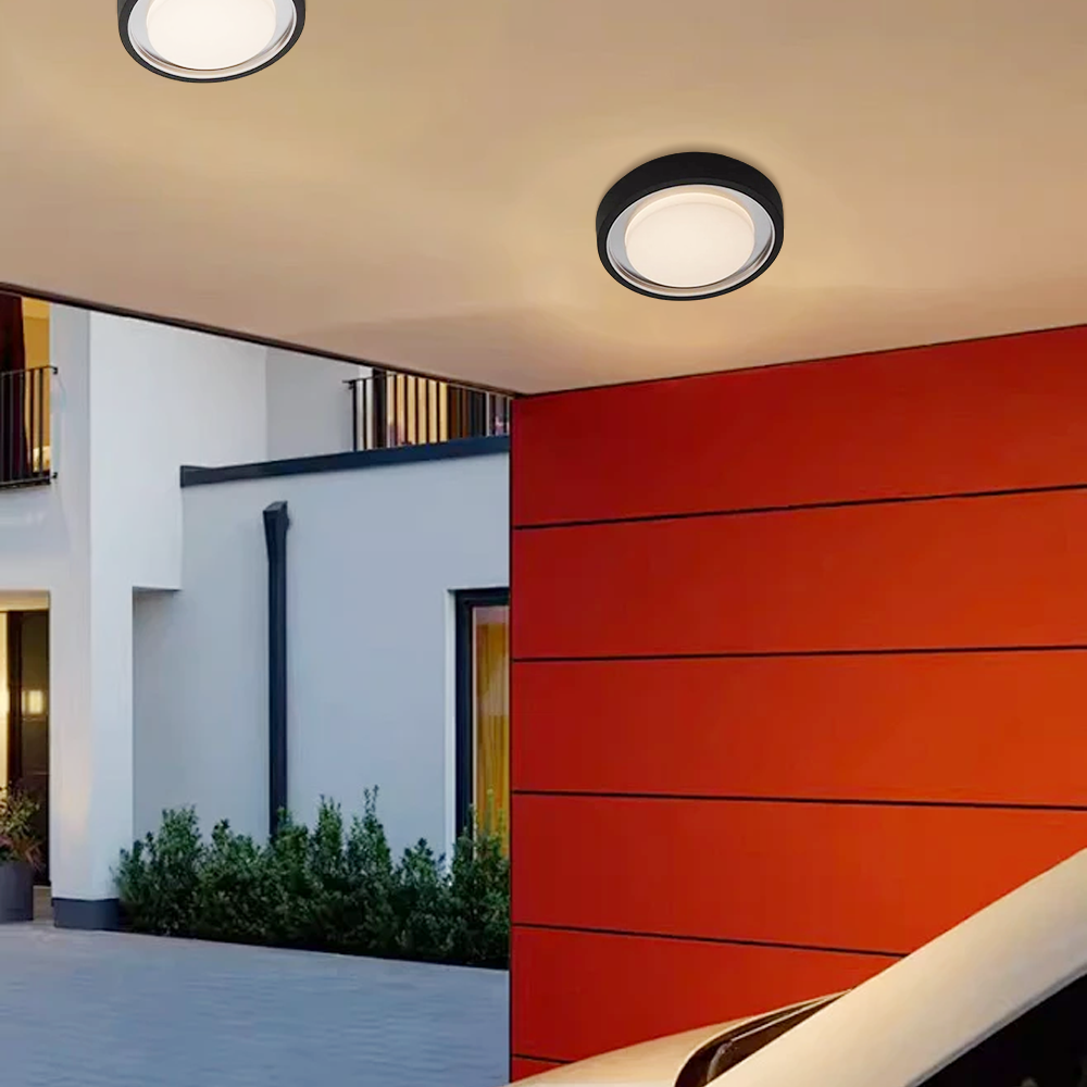 Modern Outdoor Wall Lamp - Black 