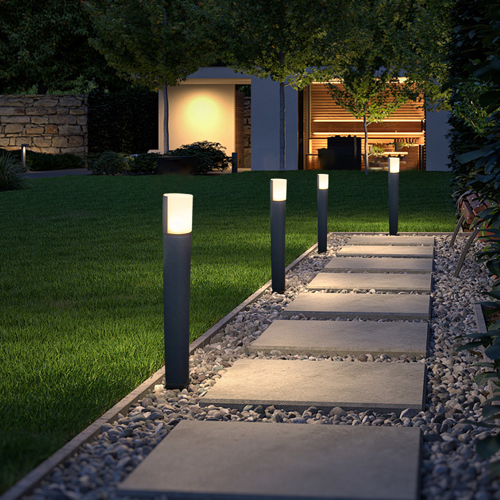 Minimalist Black Outdoor Pathway Lamp D