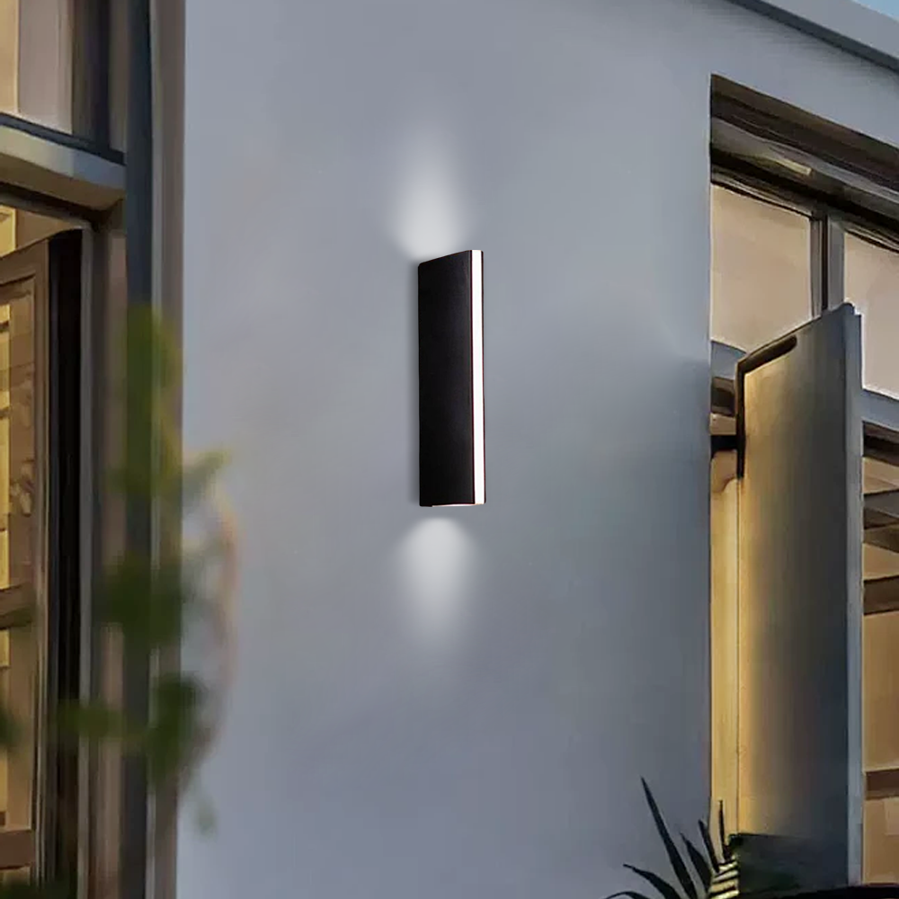 Modern Triangular Outdoor Wall Lamp
