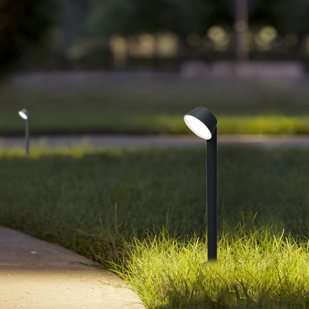 Industrial Outdoor Pathway Light - Black Metal Irregular