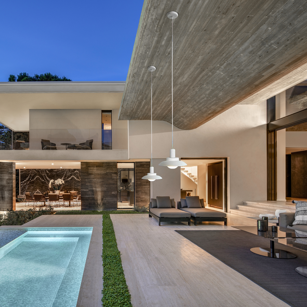 Modern Outdoor Pendant Light - White Metal Hooded Design for Courtyard