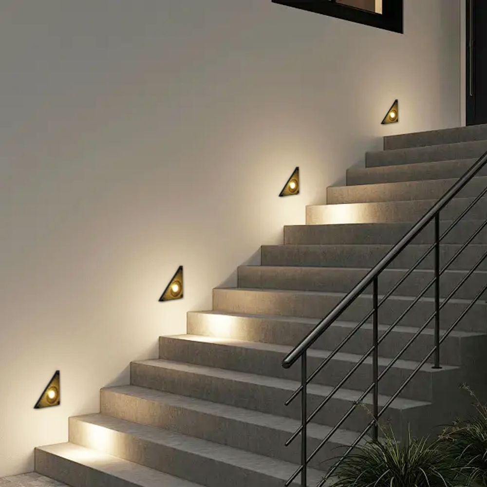 Modern Triangle Outdoor Step Light for staircase
