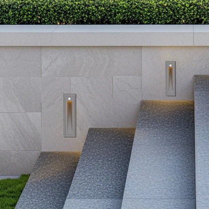 Modern LED Deck Step Light – Black Metal Waterproof Sensor Light for Stairs