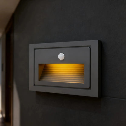 Modern LED Deck Step Light – Black Metal Waterproof Sensor Light for Stairs