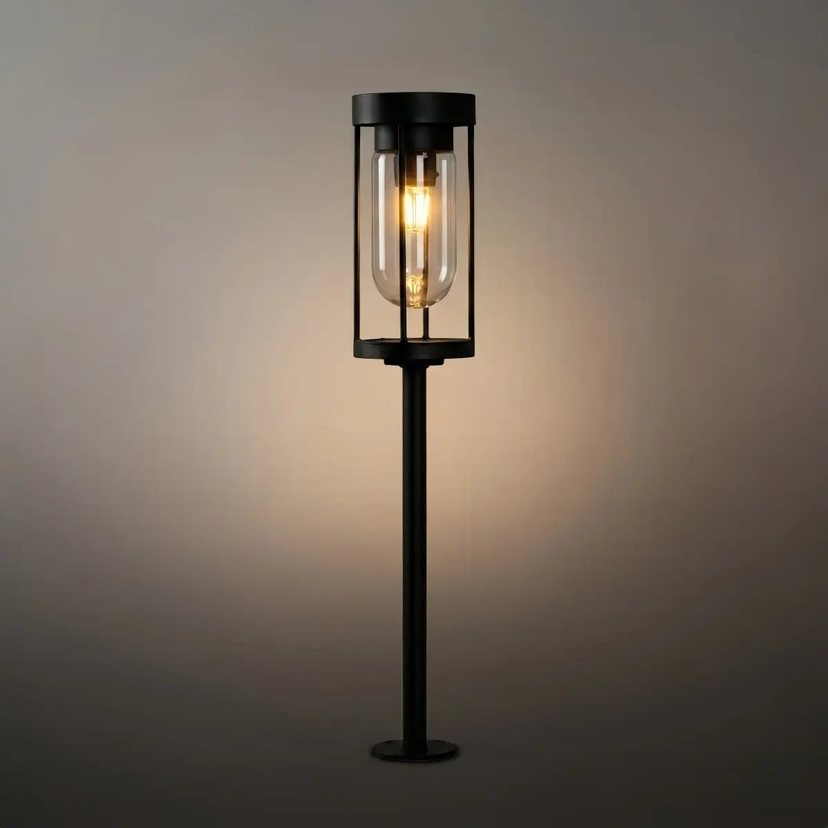 Vetro_Modern_Metal_Outdoor_Pillar_Light_Pathway_Light_-_Black