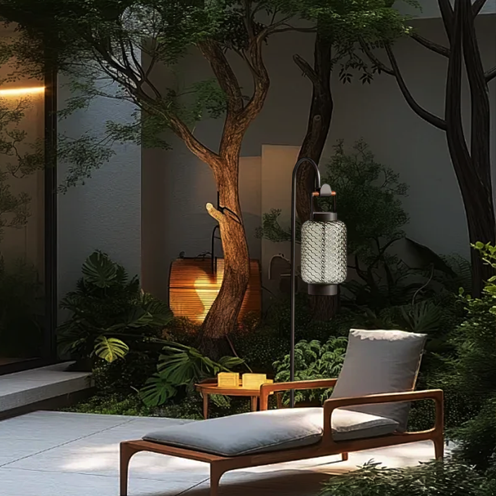 Vintage Outdoor Wall Lamp - Black Metal 