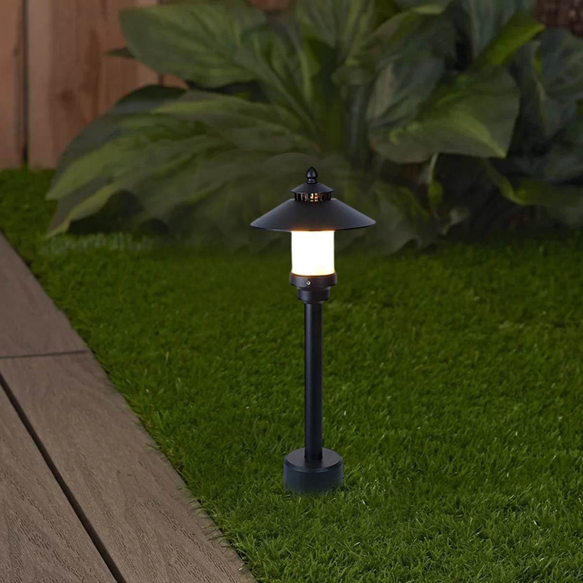 Modern Hooded Outdoor Pathway Light